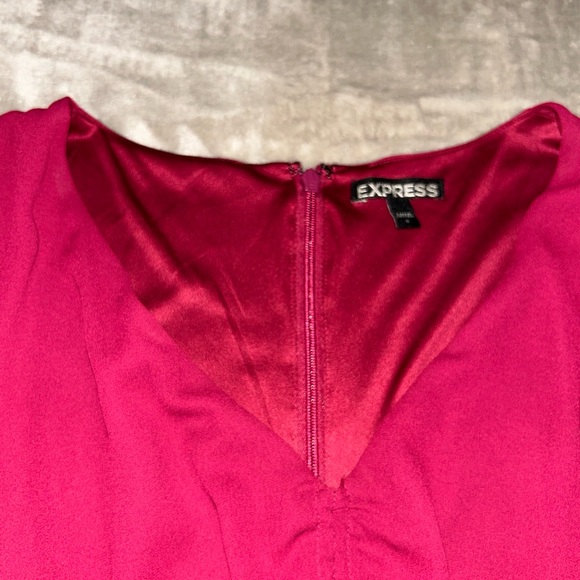 Express Red One-Piece Romper with Peek-a-Boo Triangle size 6 - Picture 2 of 4